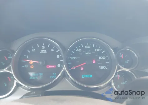 2010 Chevrolet Silverado 1500 Lt z USA, uszkodzony, nr VIN 3GCRKSE34AG272077